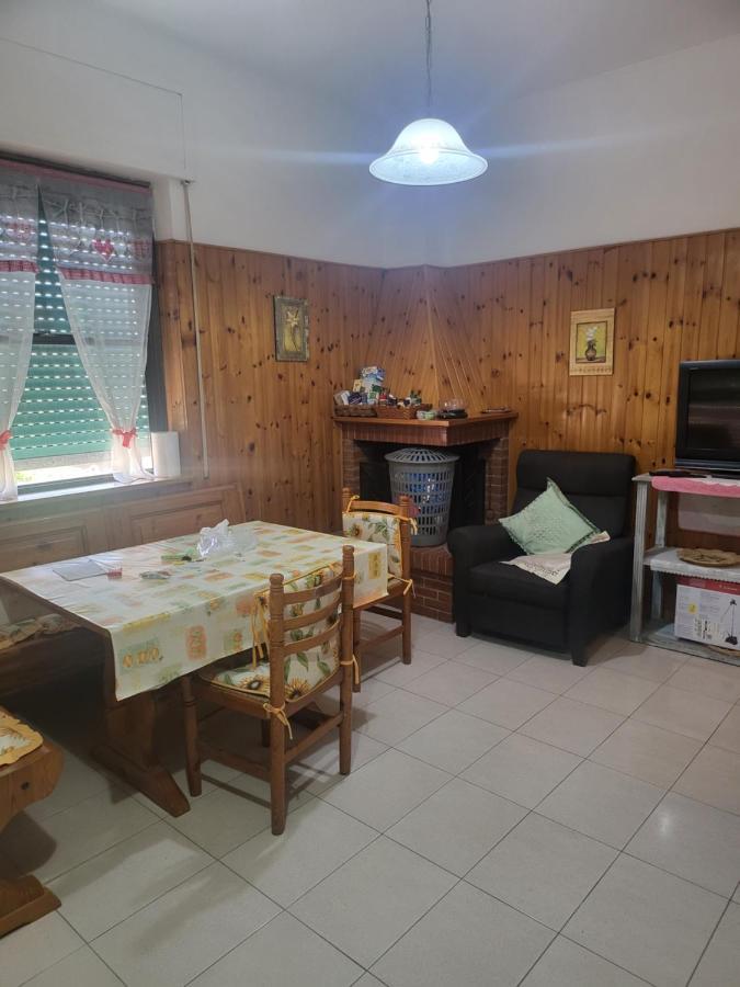 Apartamento Darsena Fiumicino With Free Parking Exterior foto